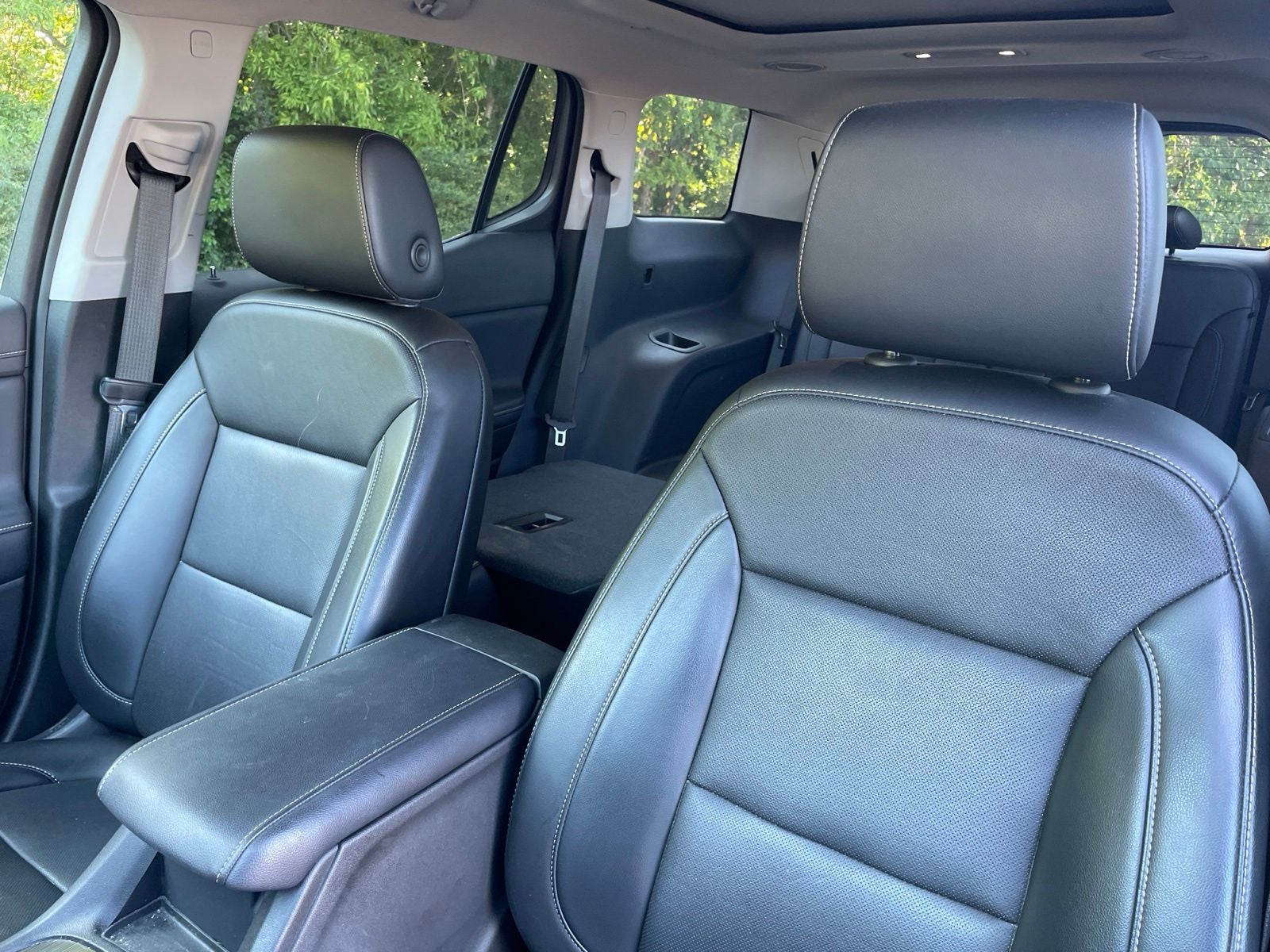 2021 GMC Acadia SLT