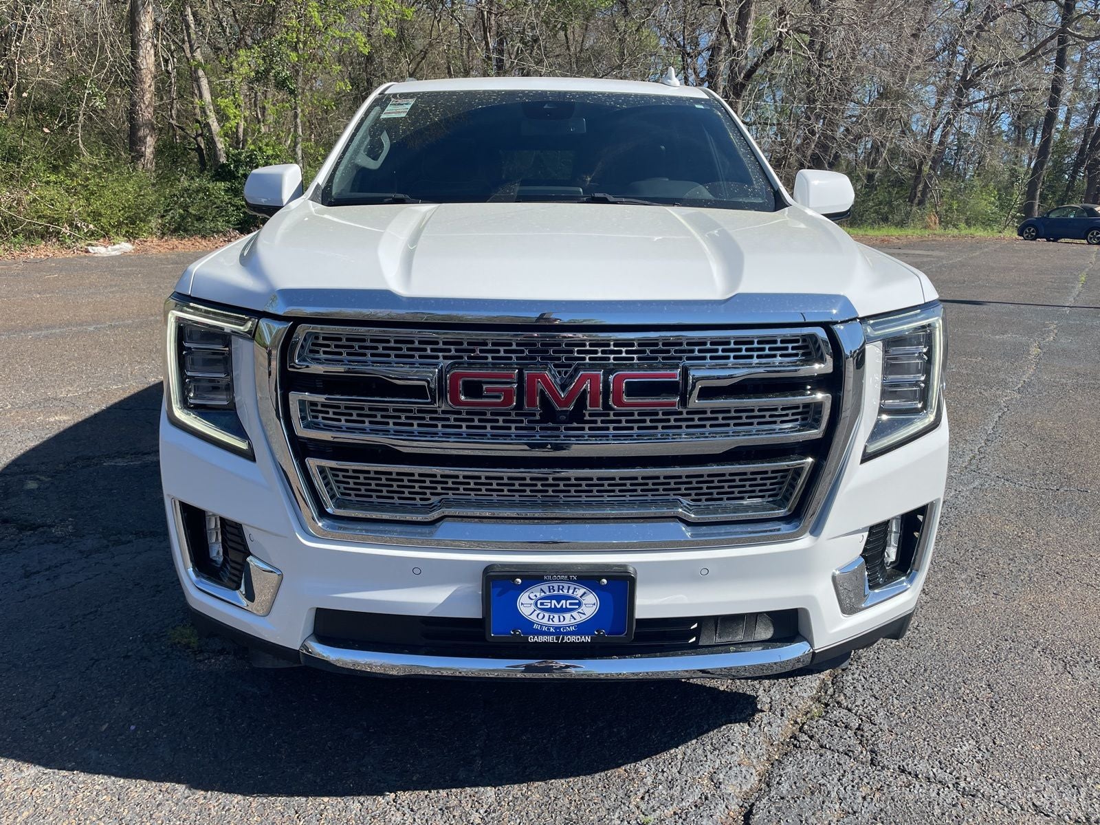 2024 GMC Yukon SLT