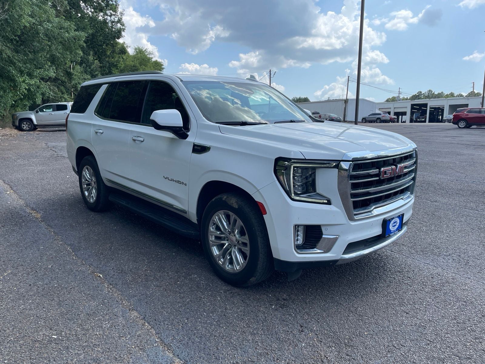 2024 GMC Yukon SLT