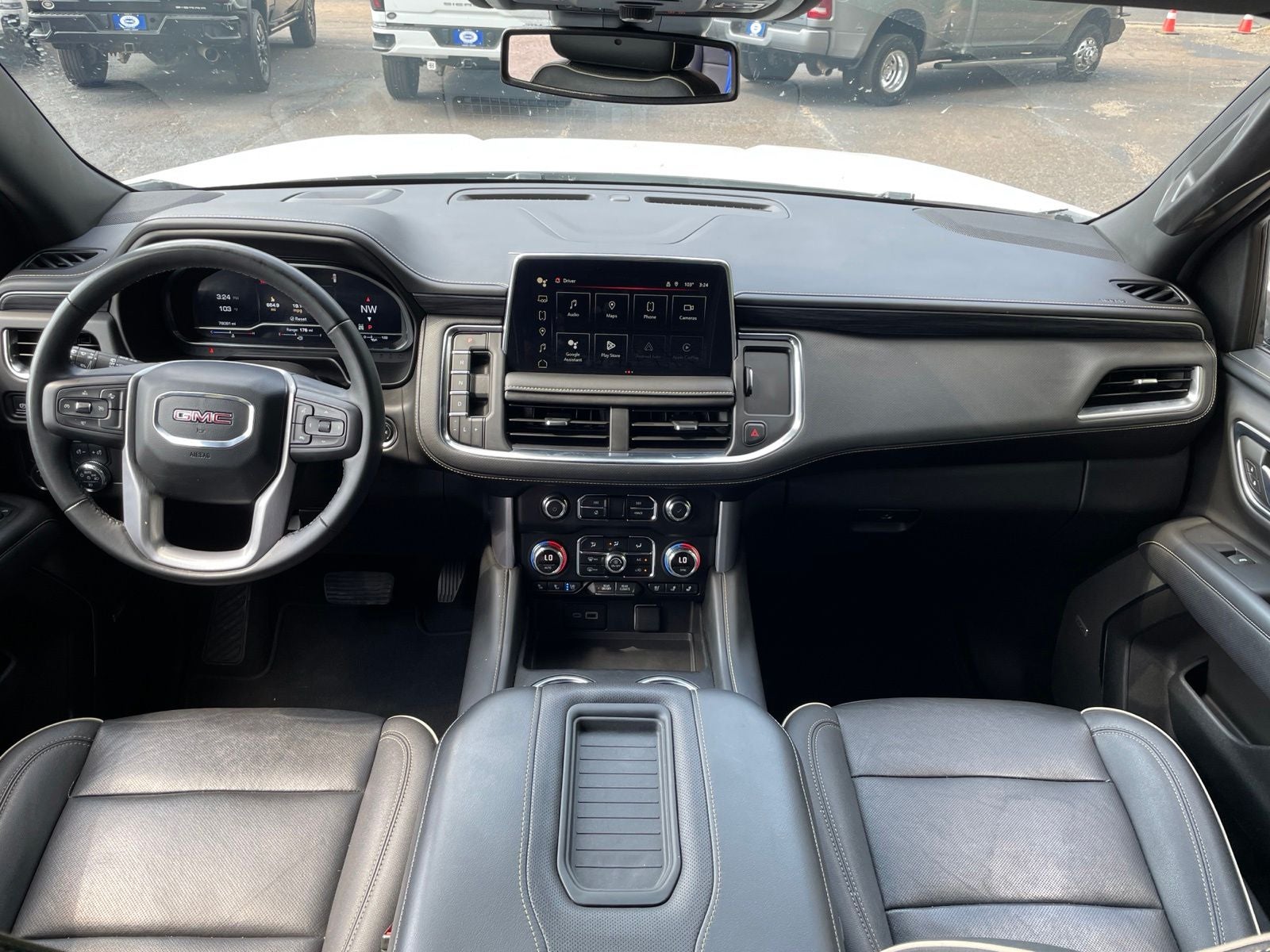 2024 GMC Yukon SLT