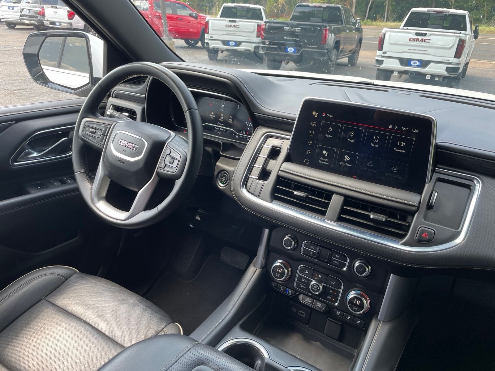 2024 GMC Yukon SLT