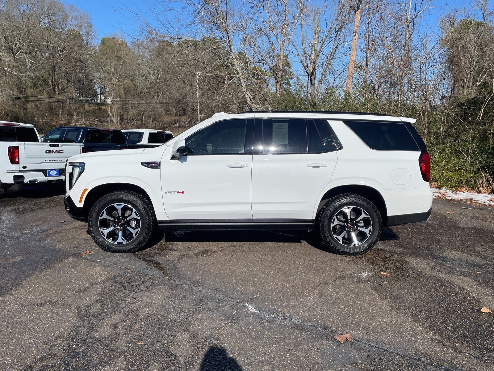 2025 GMC Yukon AT4