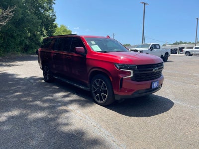 2023 Chevrolet Suburban RST