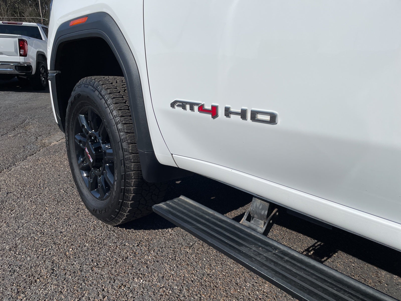 2024 GMC Sierra 2500HD AT4