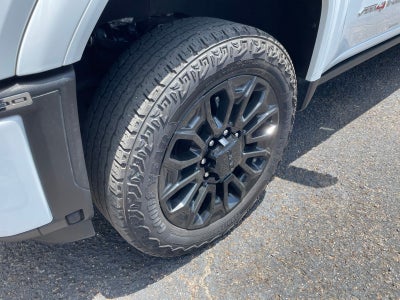 2024 GMC Sierra 2500HD AT4