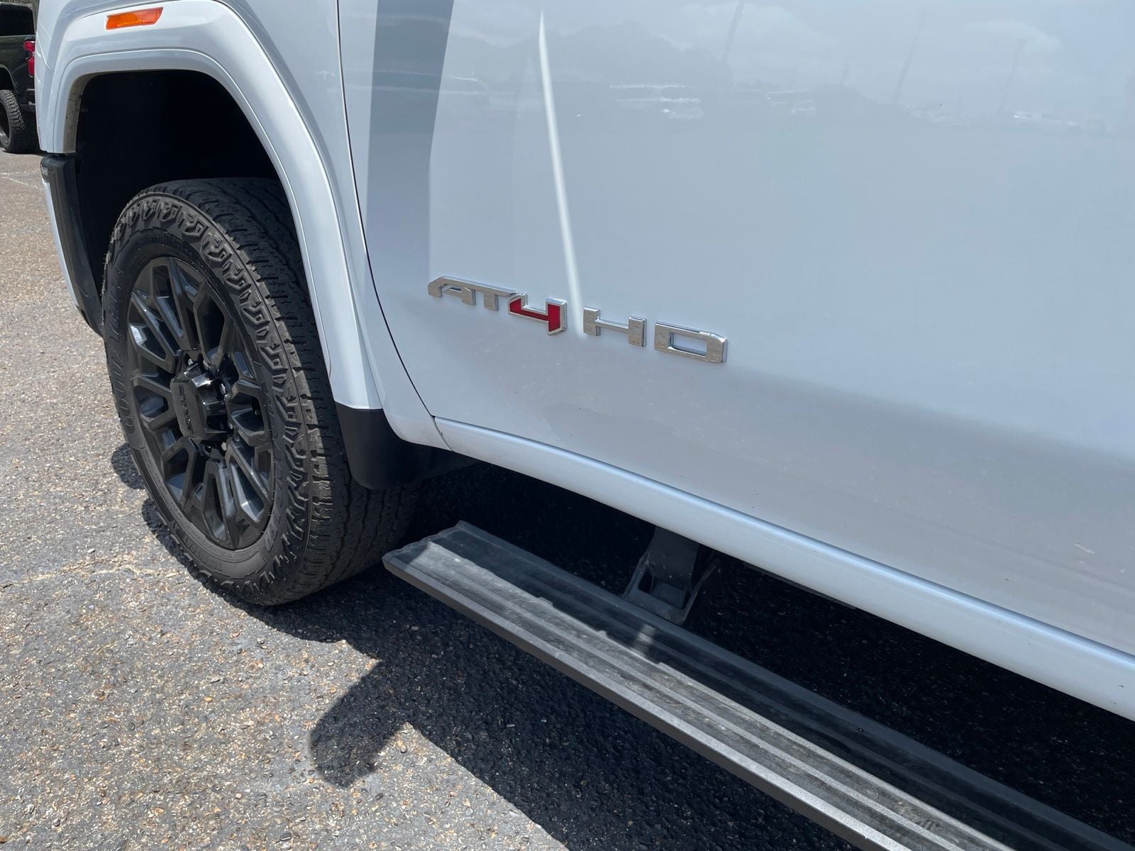 2024 GMC Sierra 2500HD AT4