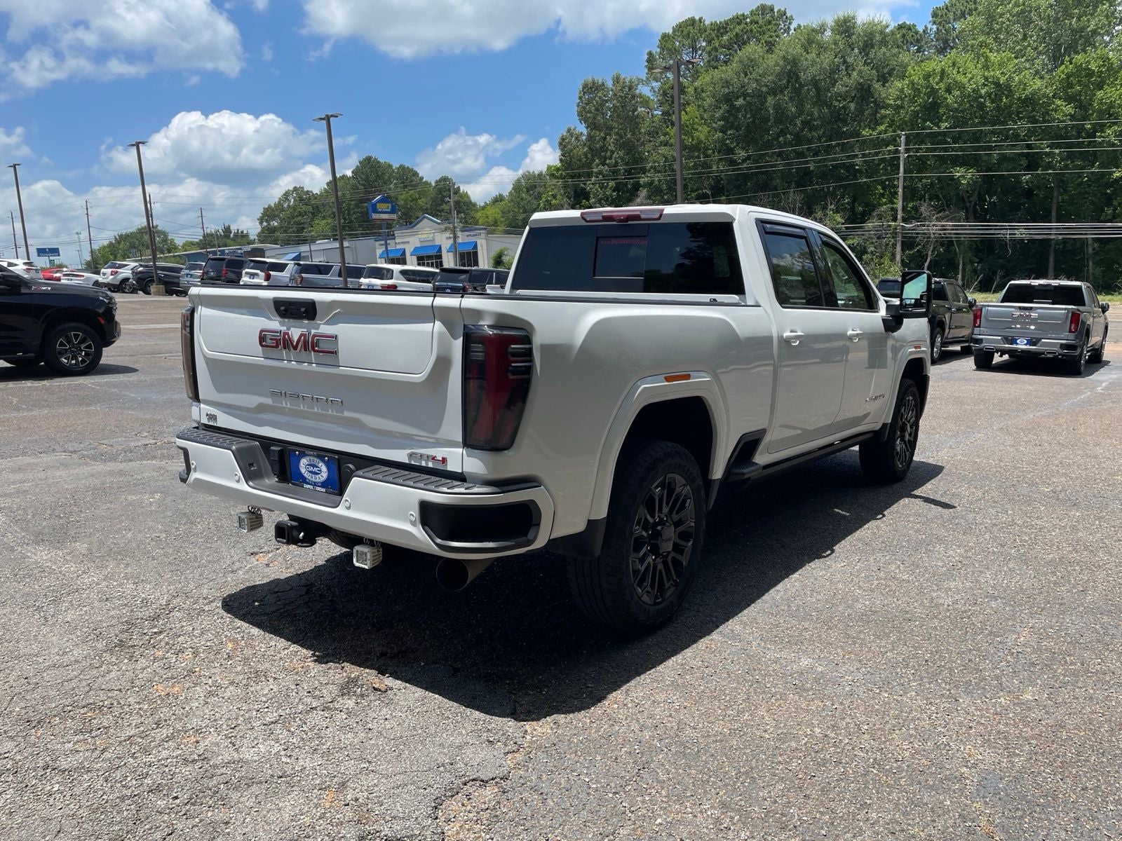 2024 GMC Sierra 2500HD AT4