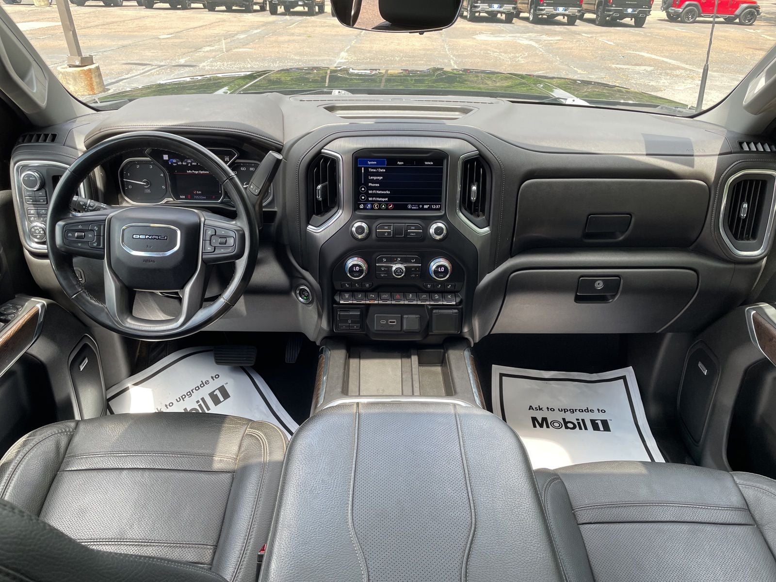 2023 GMC Sierra 2500HD Denali
