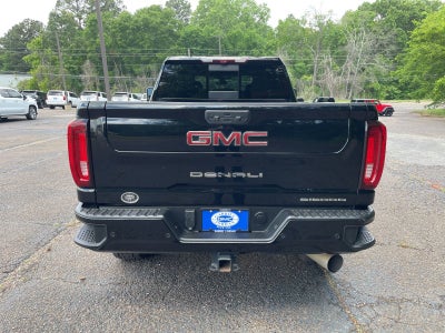 2023 GMC Sierra 2500HD Denali