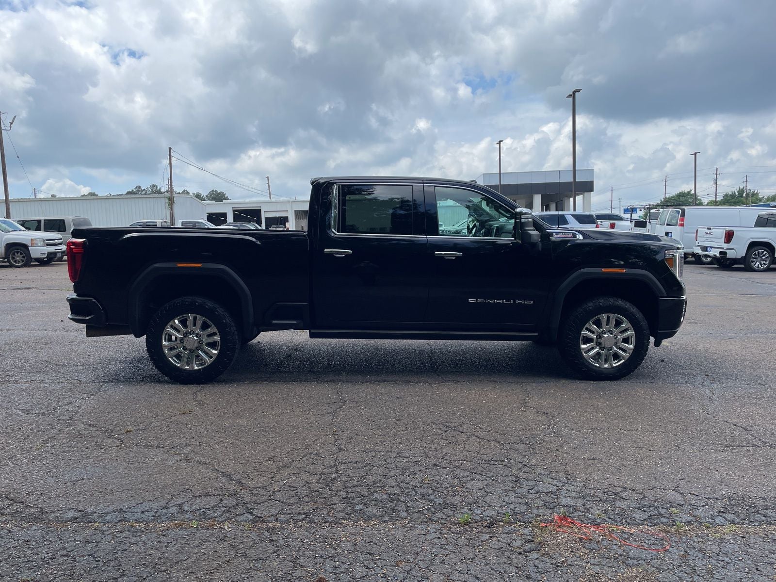 2023 GMC Sierra 2500HD Denali