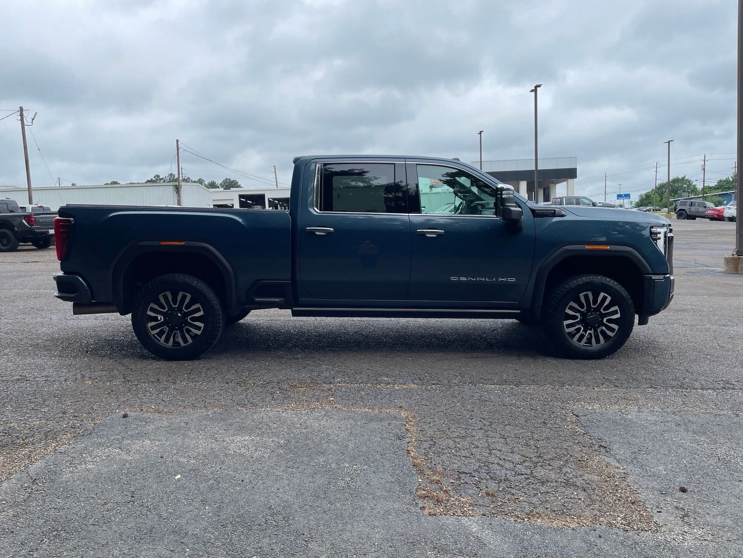 2024 GMC Sierra 2500HD Denali Ultimate