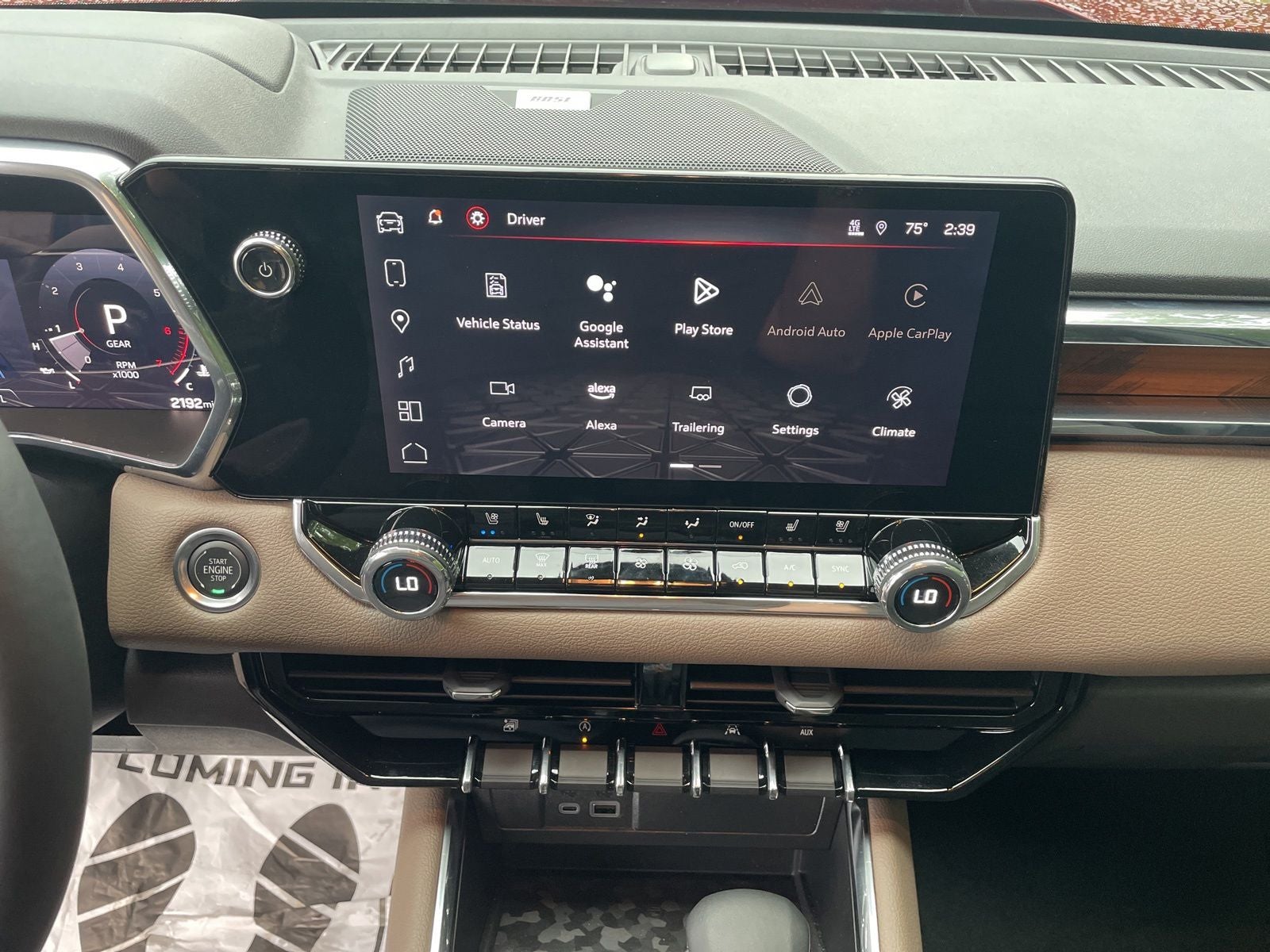 2024 GMC Canyon Denali