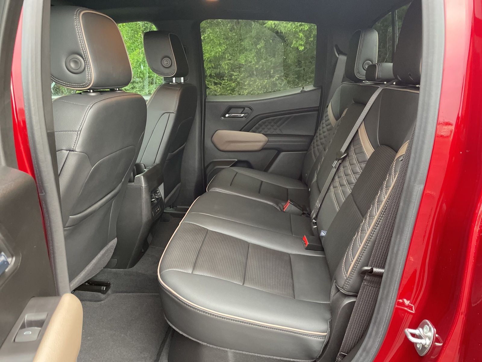2024 GMC Canyon Denali