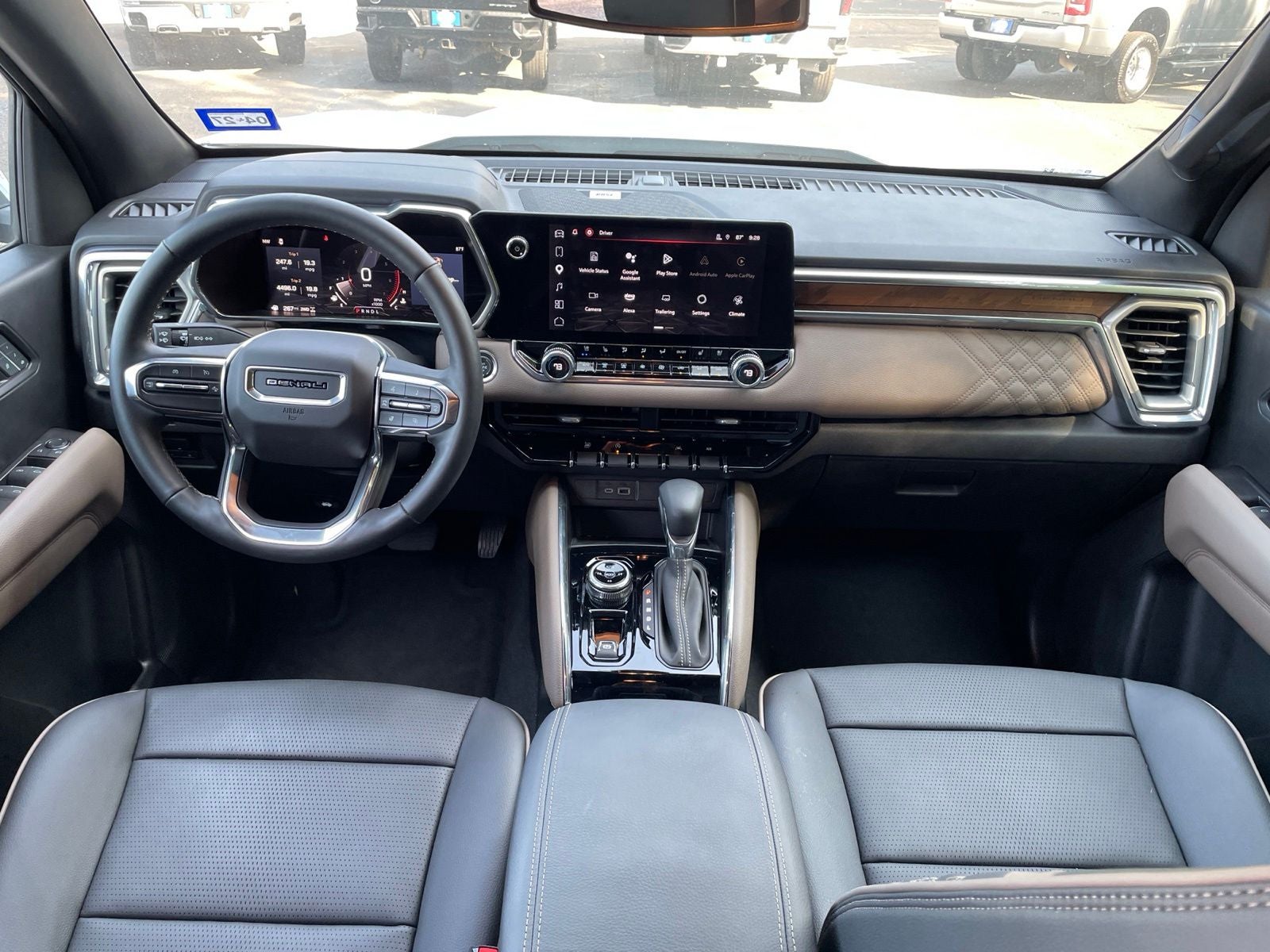 2024 GMC Canyon Denali