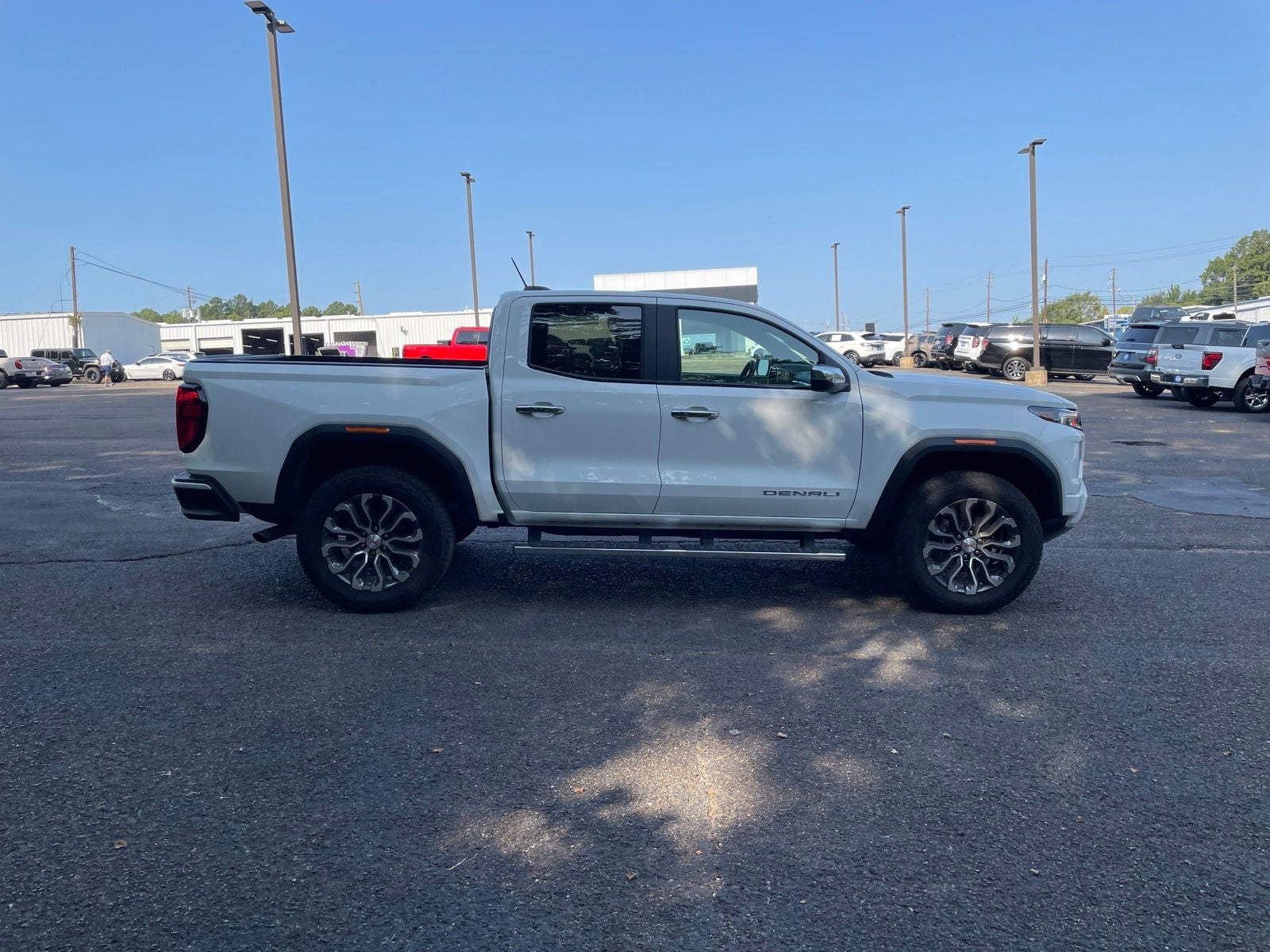 2024 GMC Canyon Denali