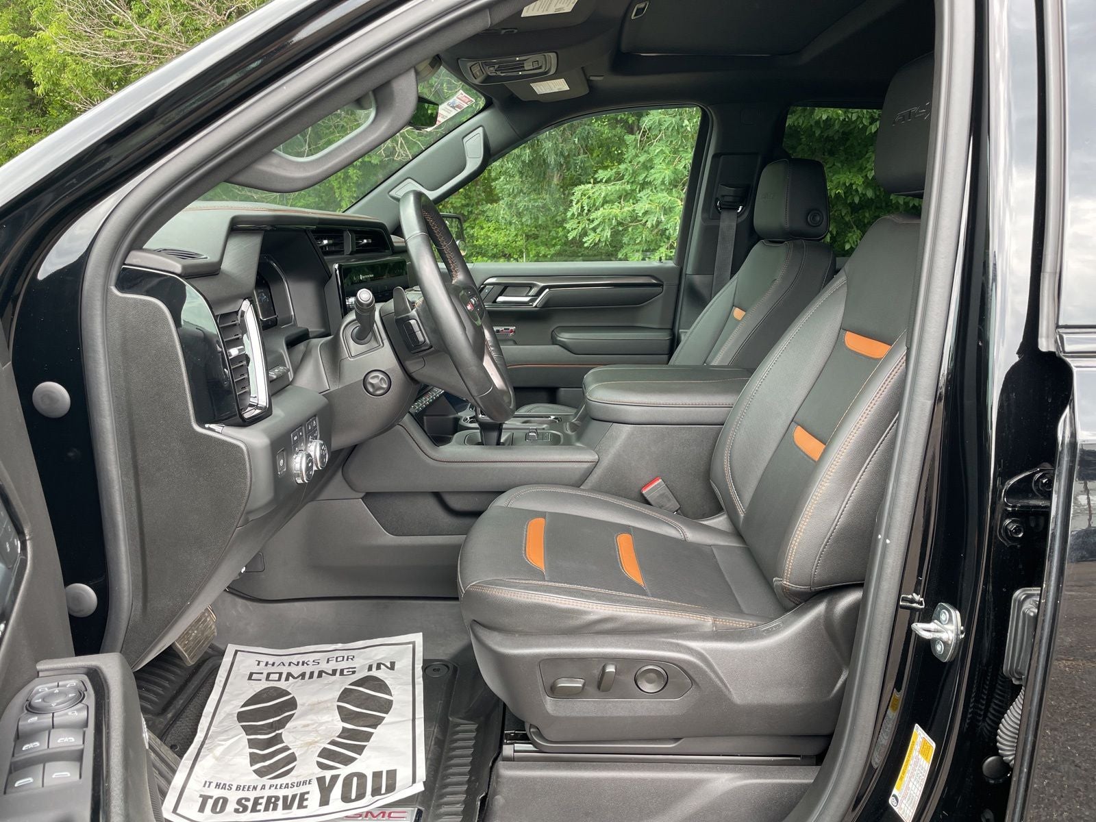 2023 GMC Sierra 1500 AT4