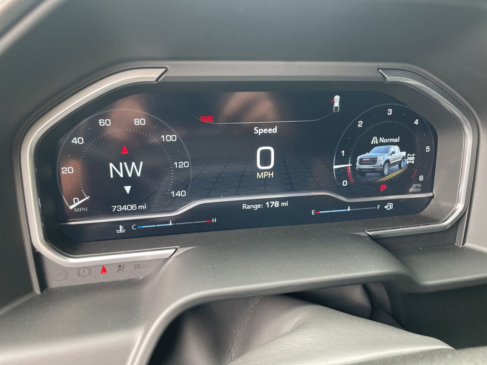 2023 GMC Sierra 1500 AT4