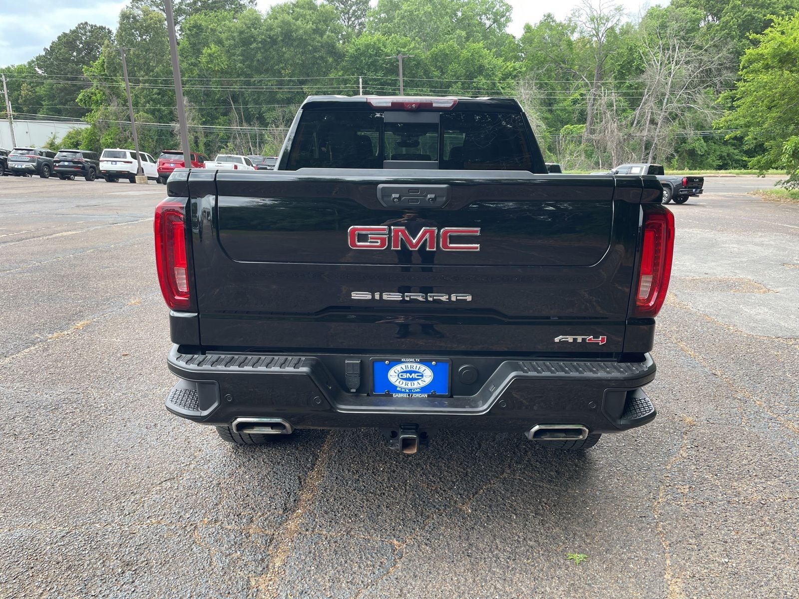 2023 GMC Sierra 1500 AT4
