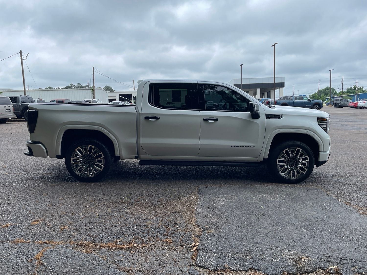 2024 GMC Sierra 1500 Denali Ultimate