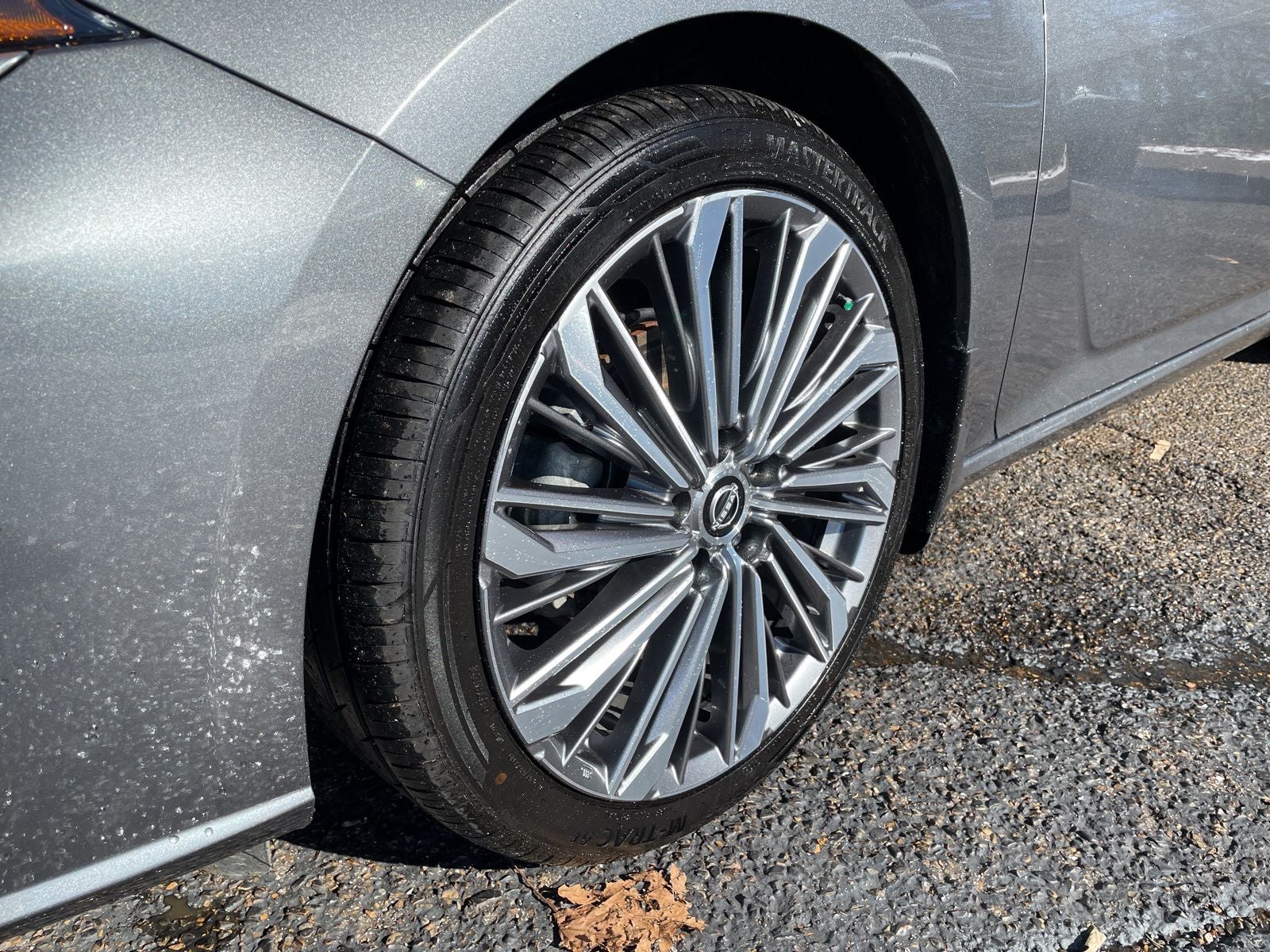 2024 Nissan Altima 2.5 SL