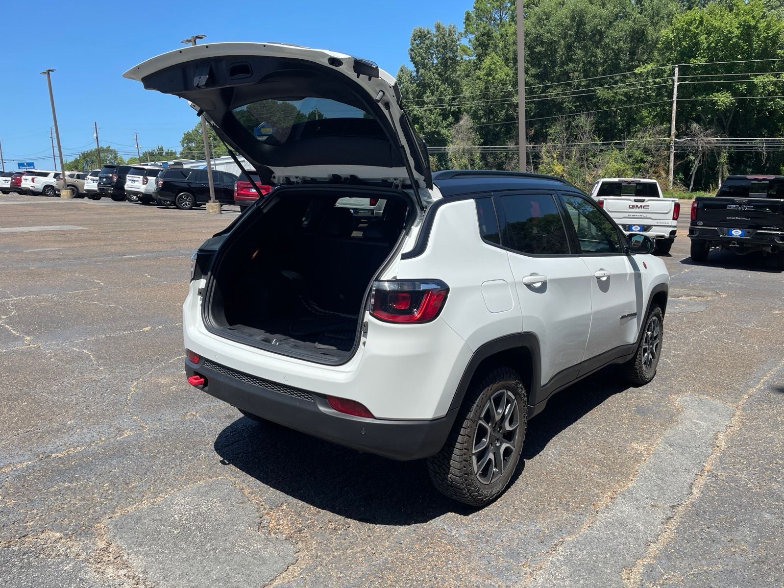 2024 Jeep Compass Trailhawk