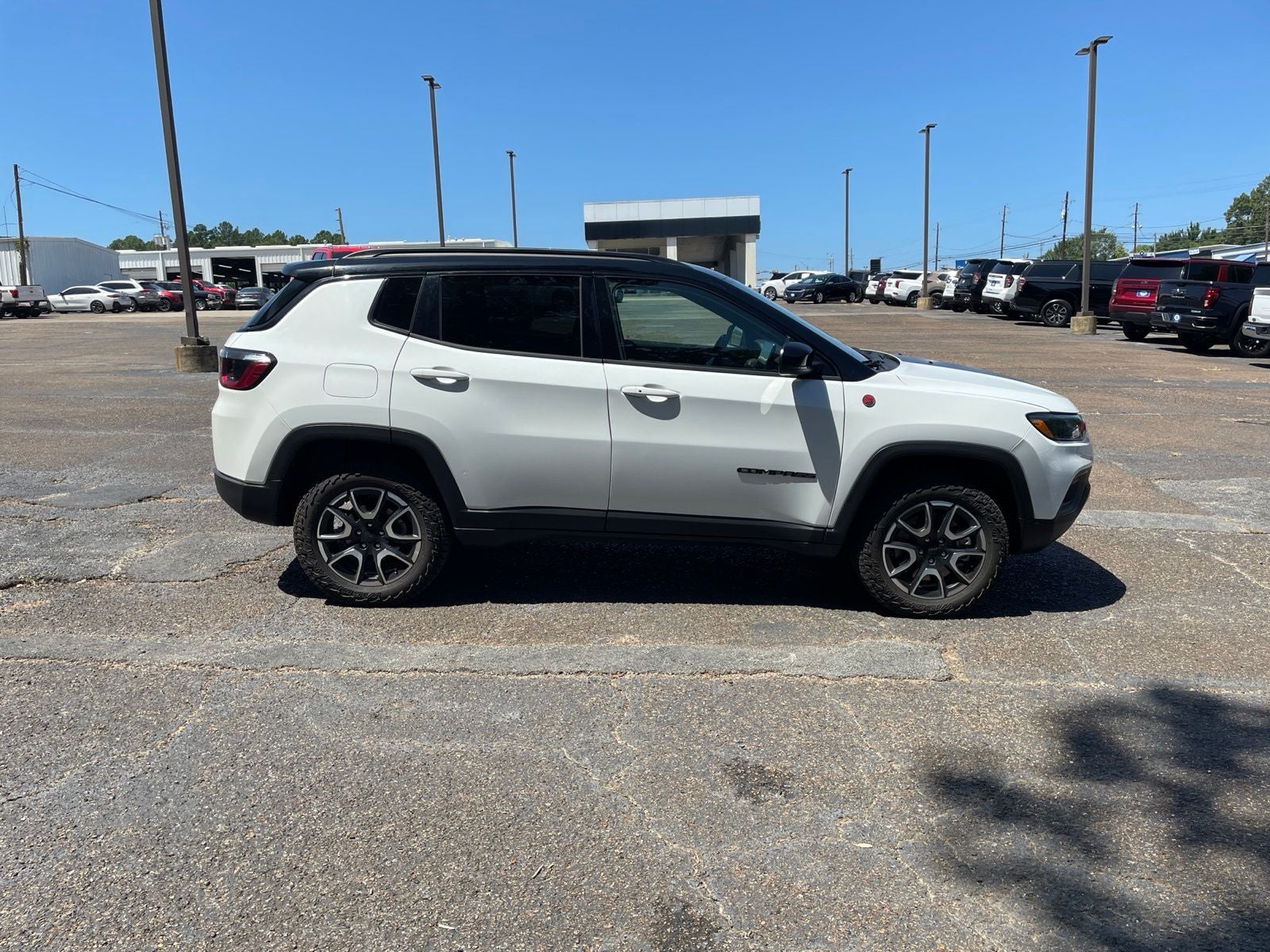 2024 Jeep Compass Trailhawk