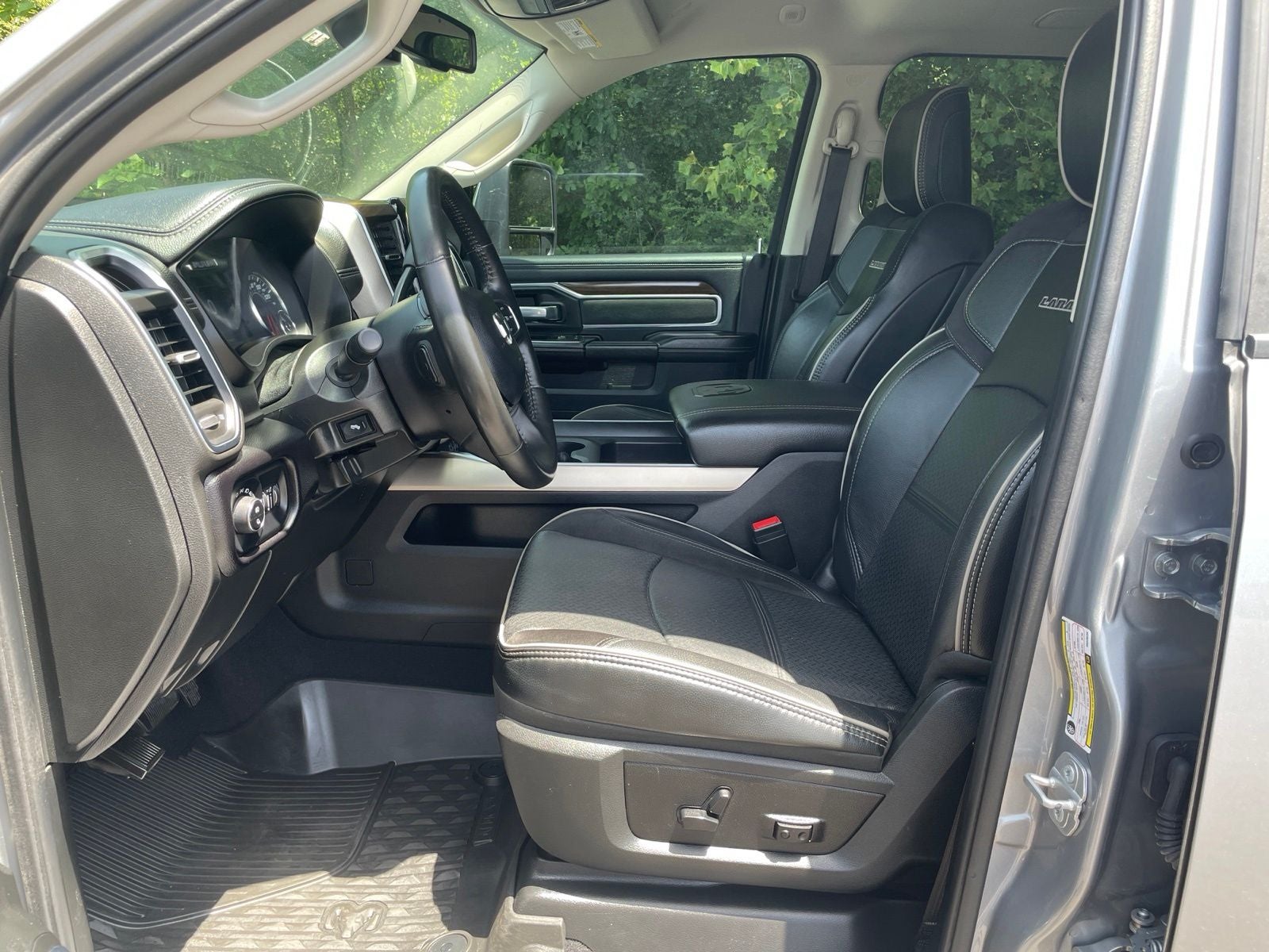 2024 RAM 3500 Laramie