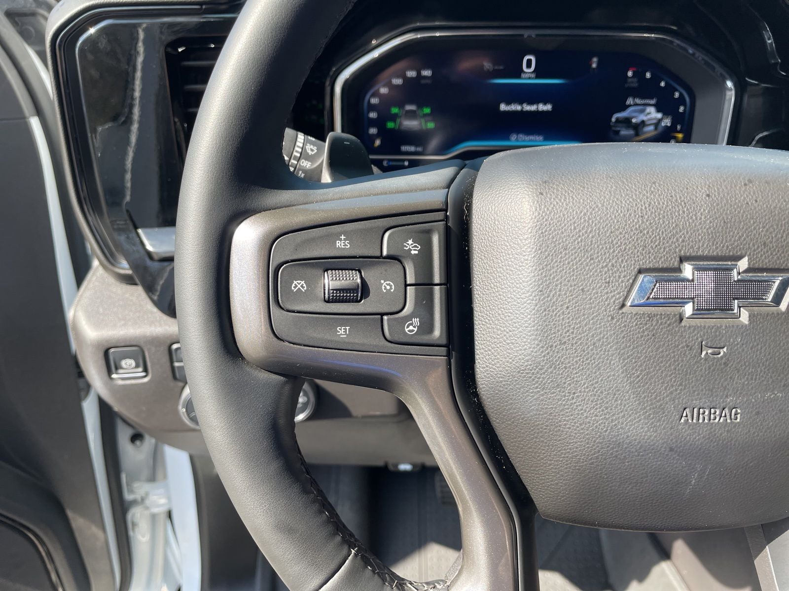 2024 Chevrolet Silverado 1500 ZR2