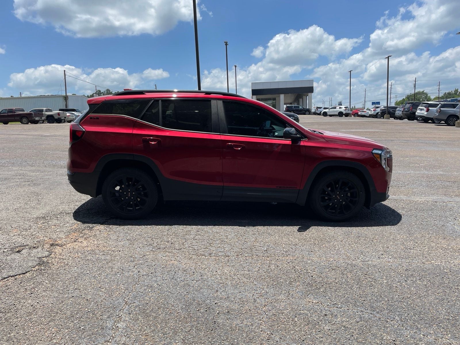 2023 GMC Terrain SLE