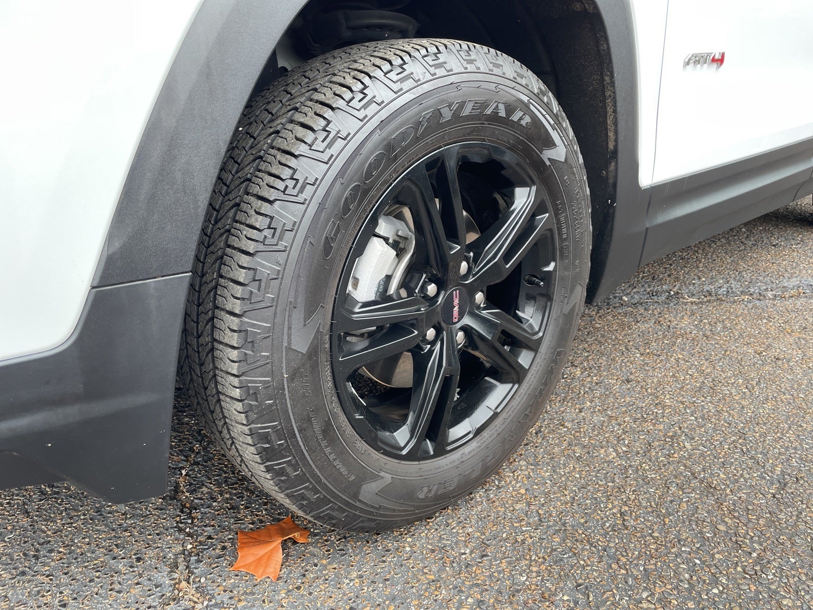 2024 GMC Terrain AT4