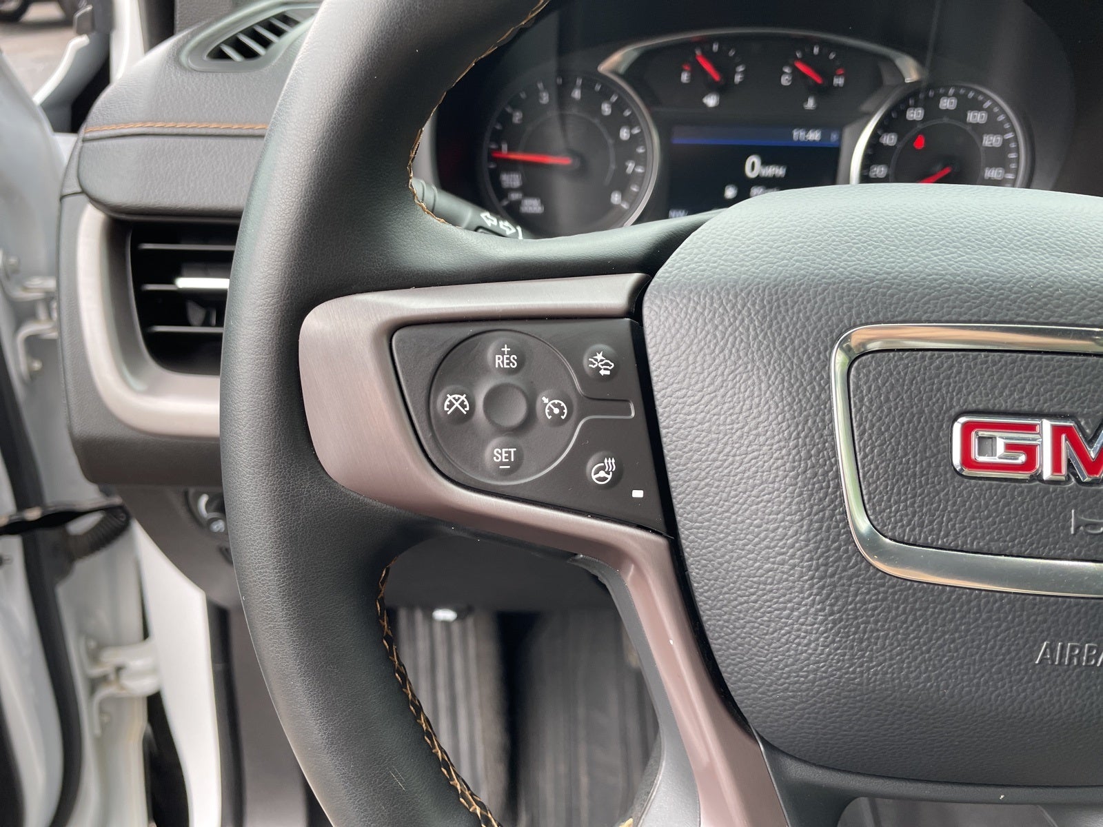 2024 GMC Terrain AT4