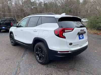 2024 GMC Terrain AT4