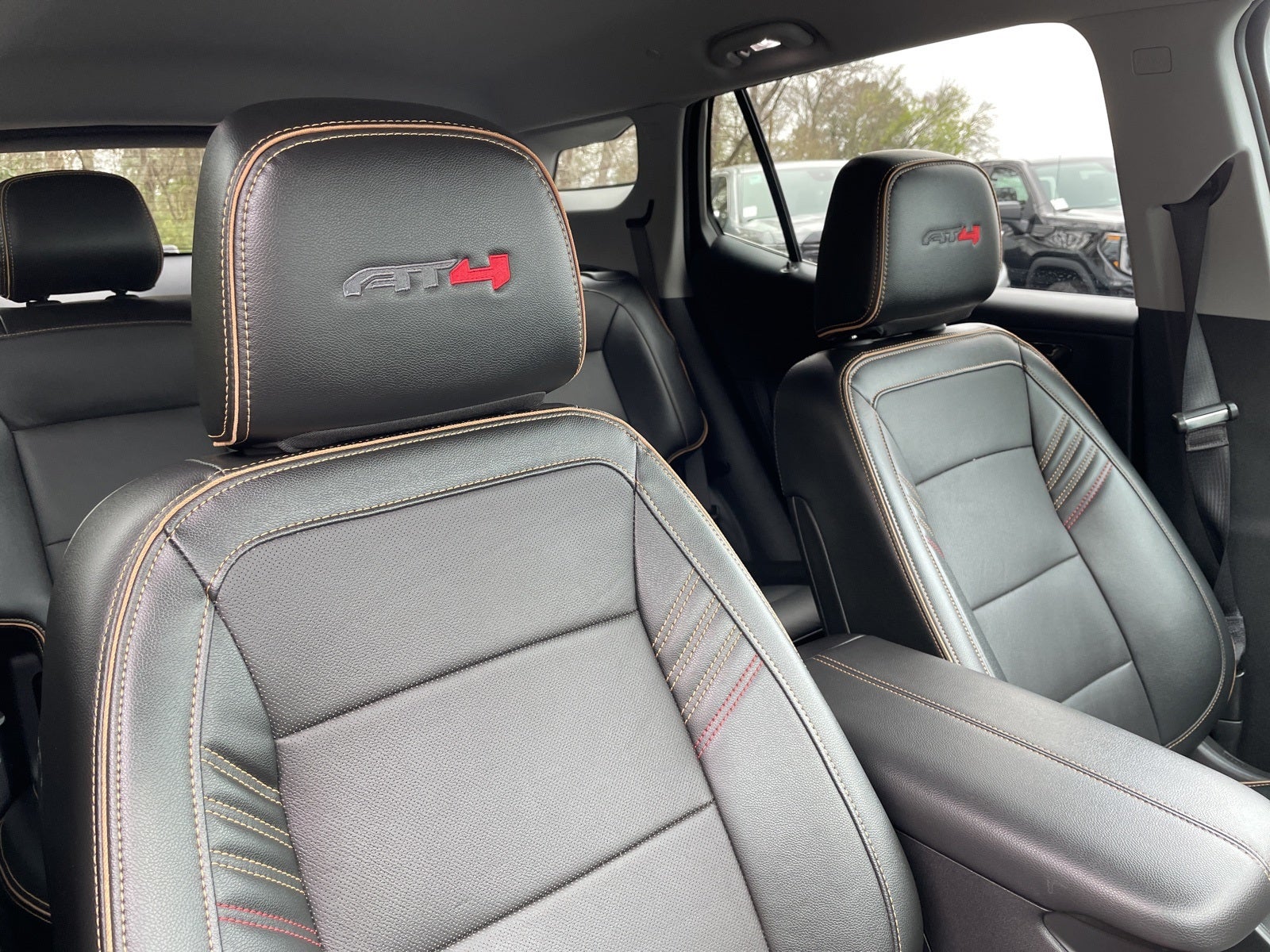 2024 GMC Terrain AT4