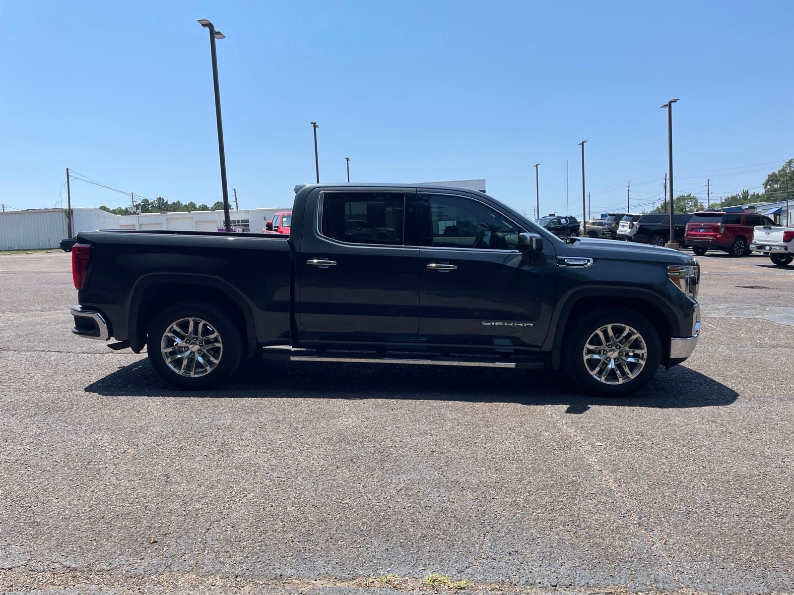 2020 GMC Sierra 1500 SLT