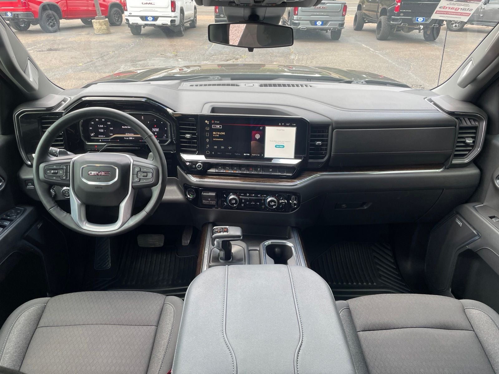 2025 GMC Sierra 1500 Elevation