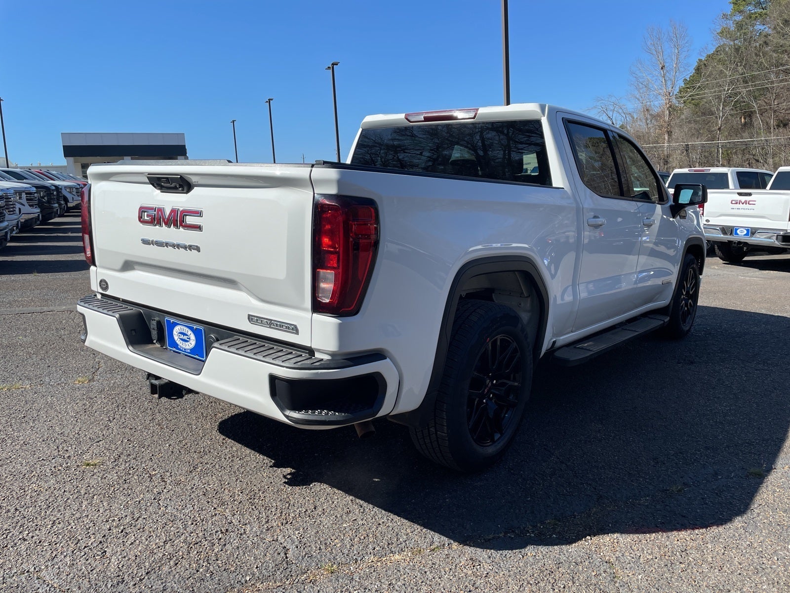 2024 GMC Sierra 1500 Elevation