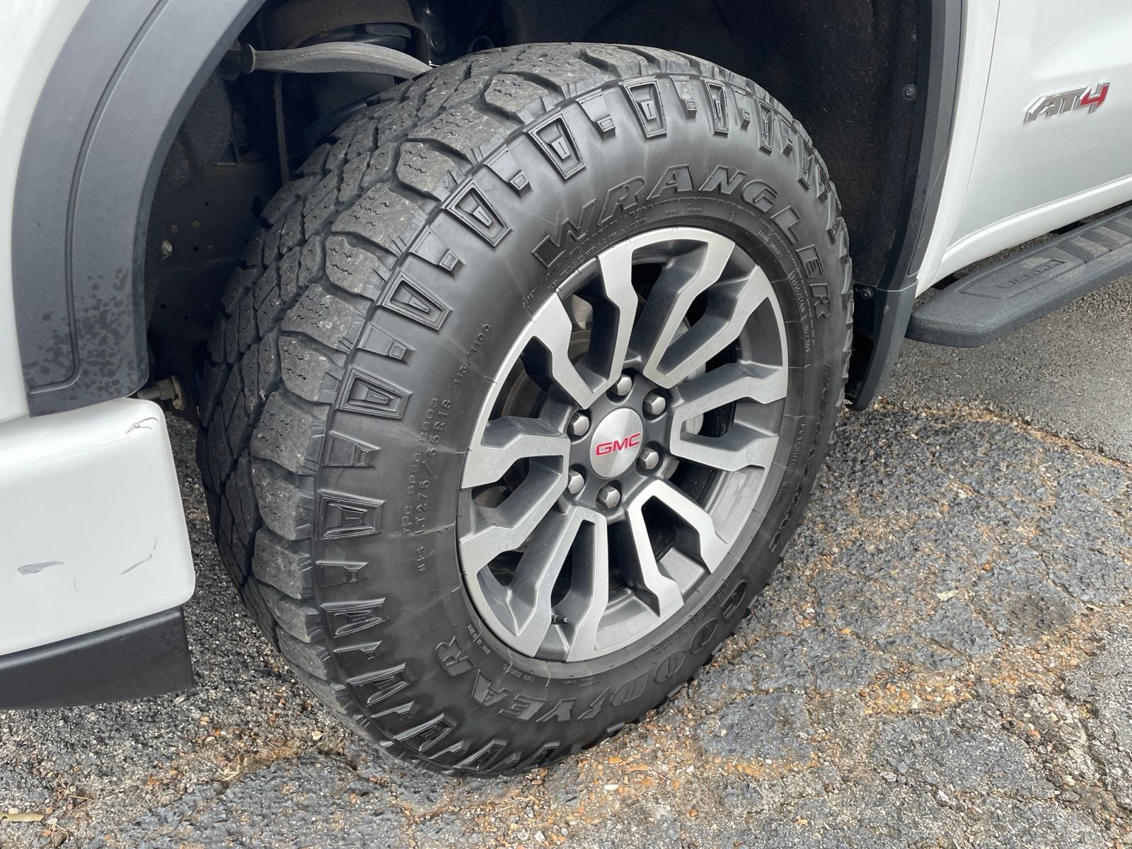 2022 GMC Sierra 1500 AT4