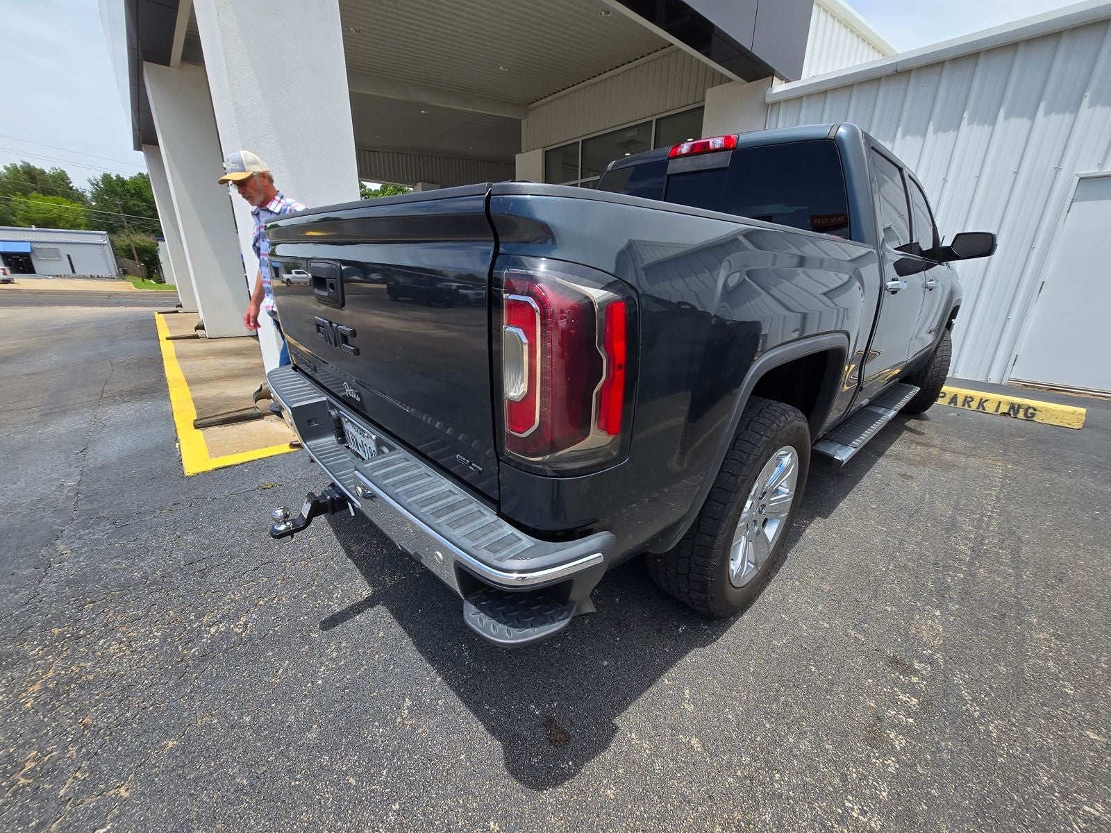 2017 GMC Sierra 1500 SLT