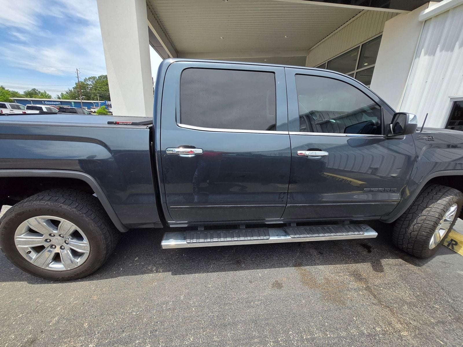 2017 GMC Sierra 1500 SLT