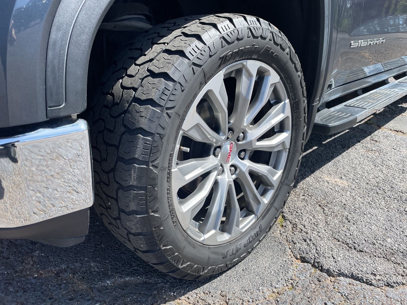 2020 GMC Sierra 1500 SLT