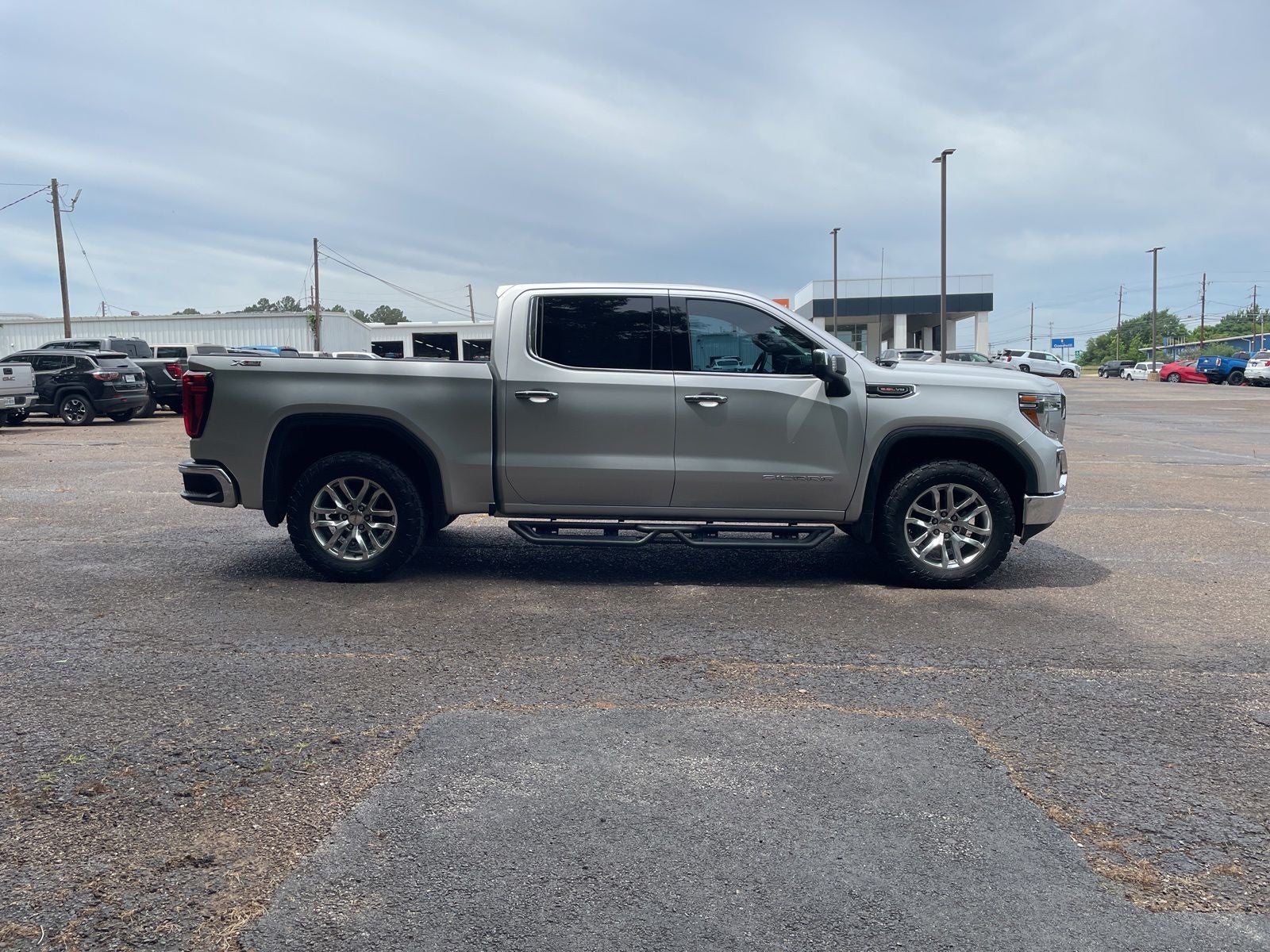 2020 GMC Sierra 1500 SLT