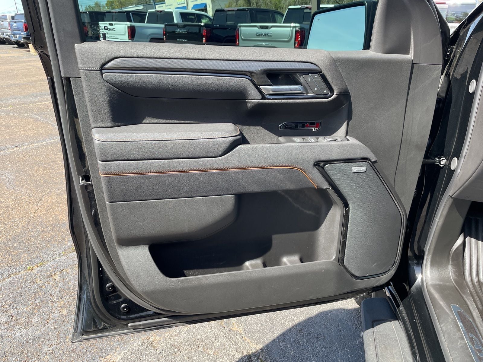 2025 GMC Sierra 1500 AT4