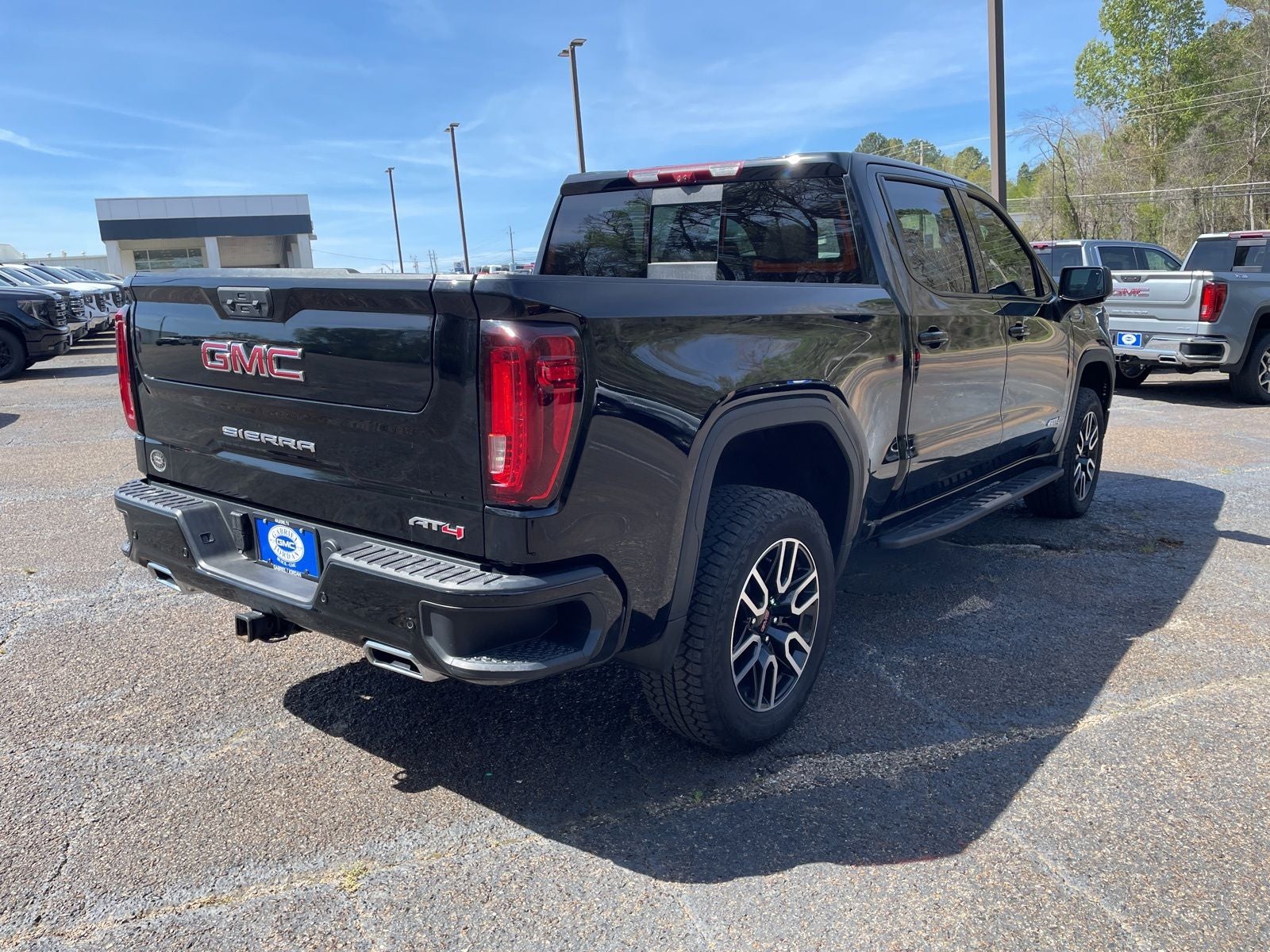 2025 GMC Sierra 1500 AT4