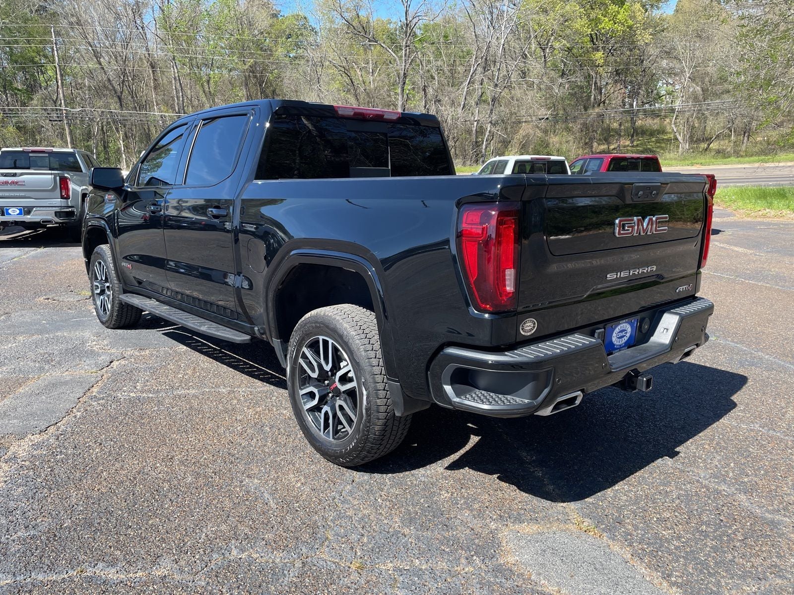 2024 GMC Sierra 1500 AT4