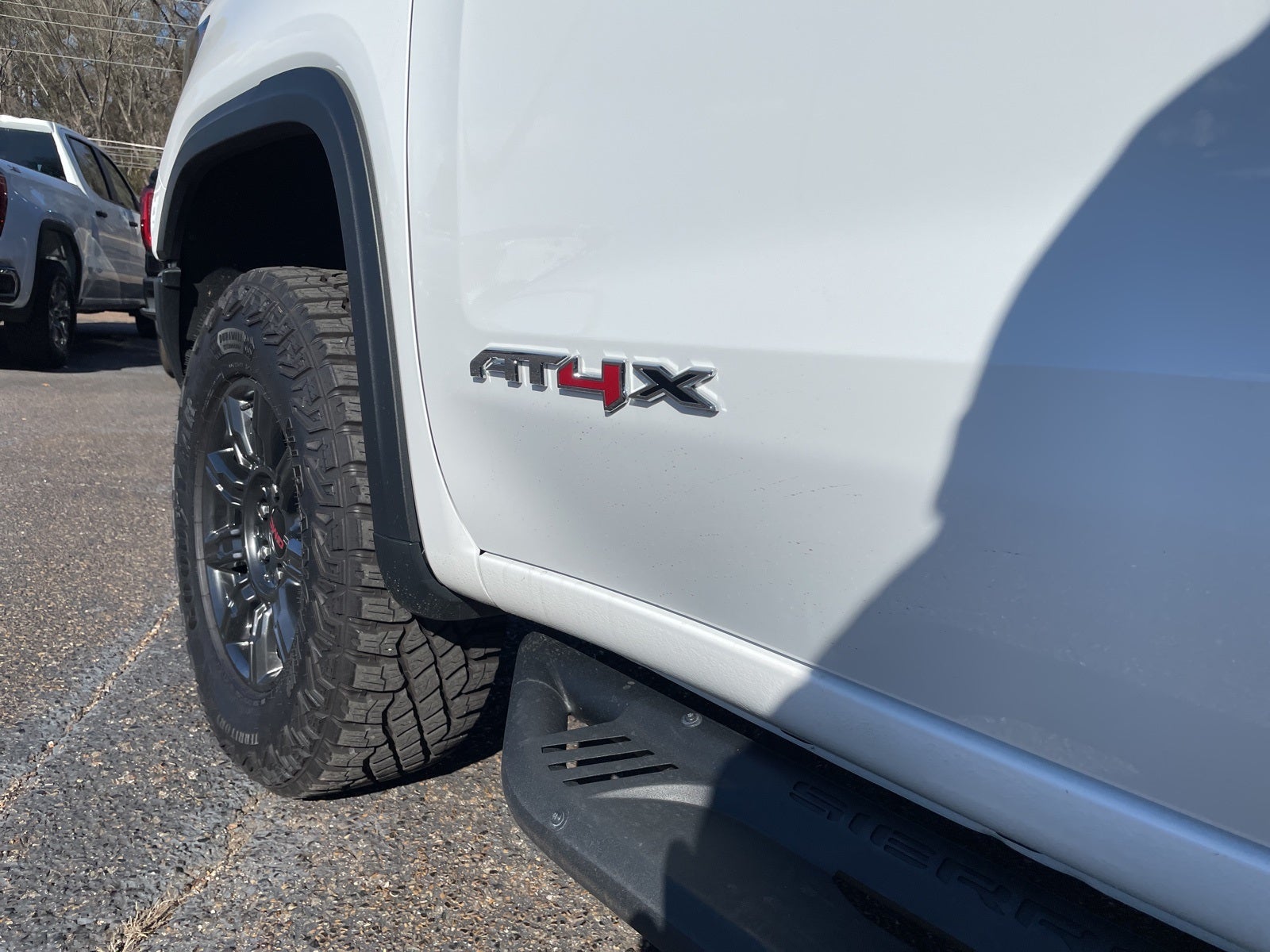 2024 GMC Sierra 1500 AT4X