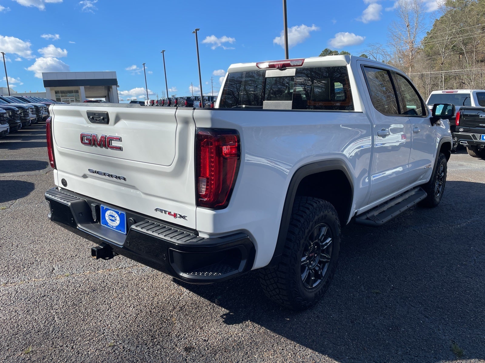 2024 GMC Sierra 1500 AT4X