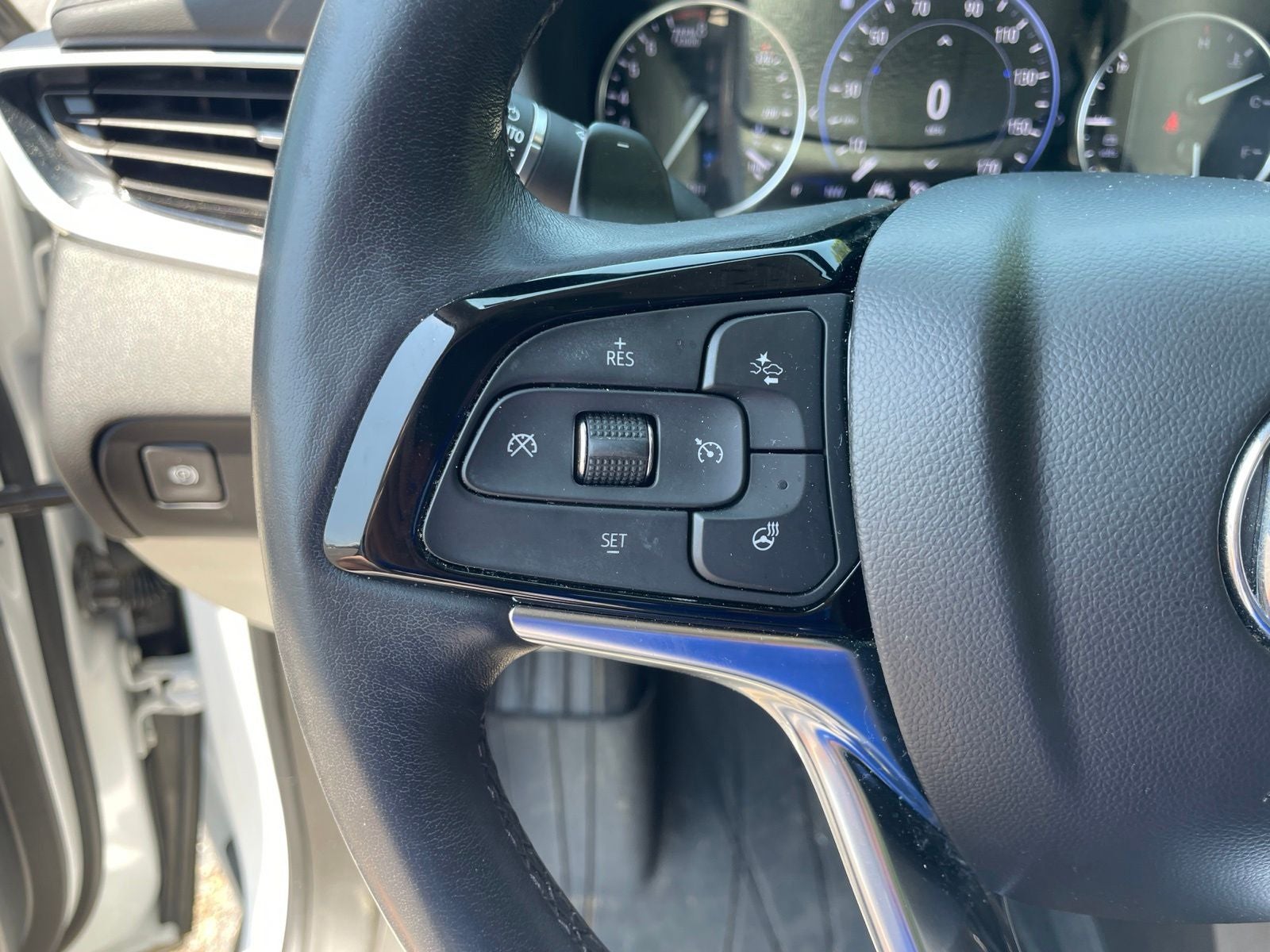 2022 Buick Enclave Avenir
