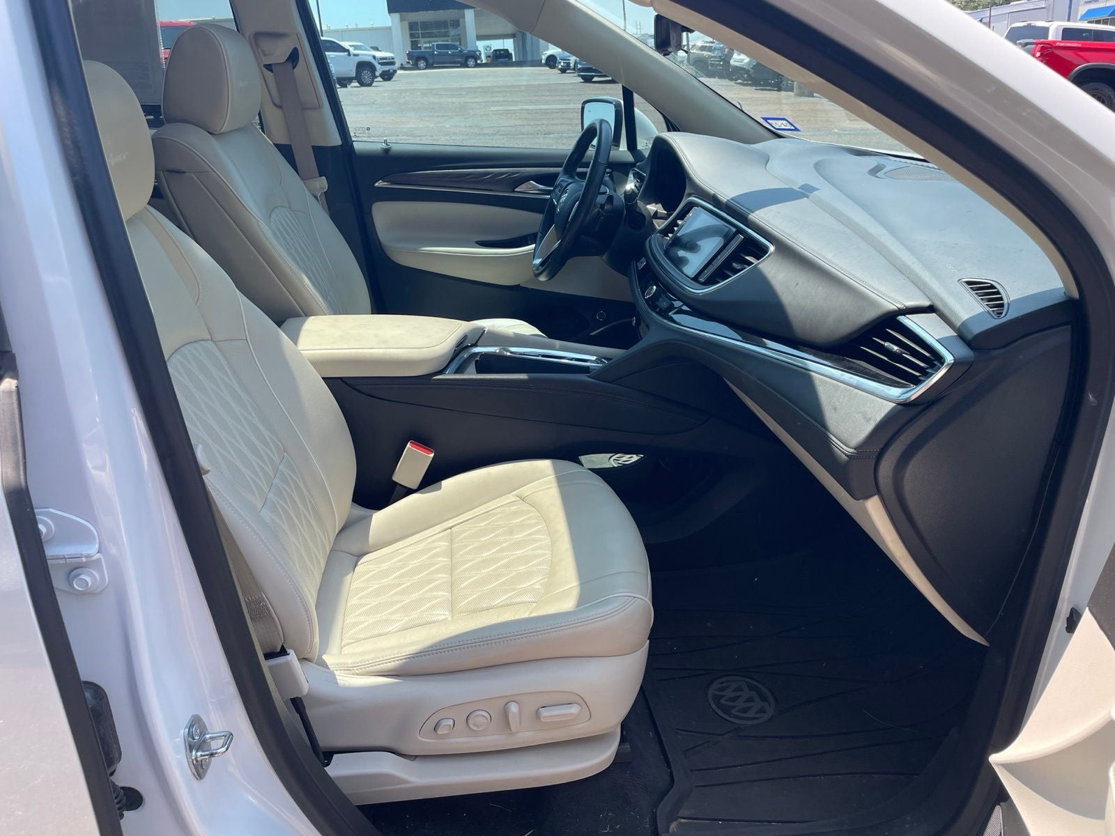 2022 Buick Enclave Avenir