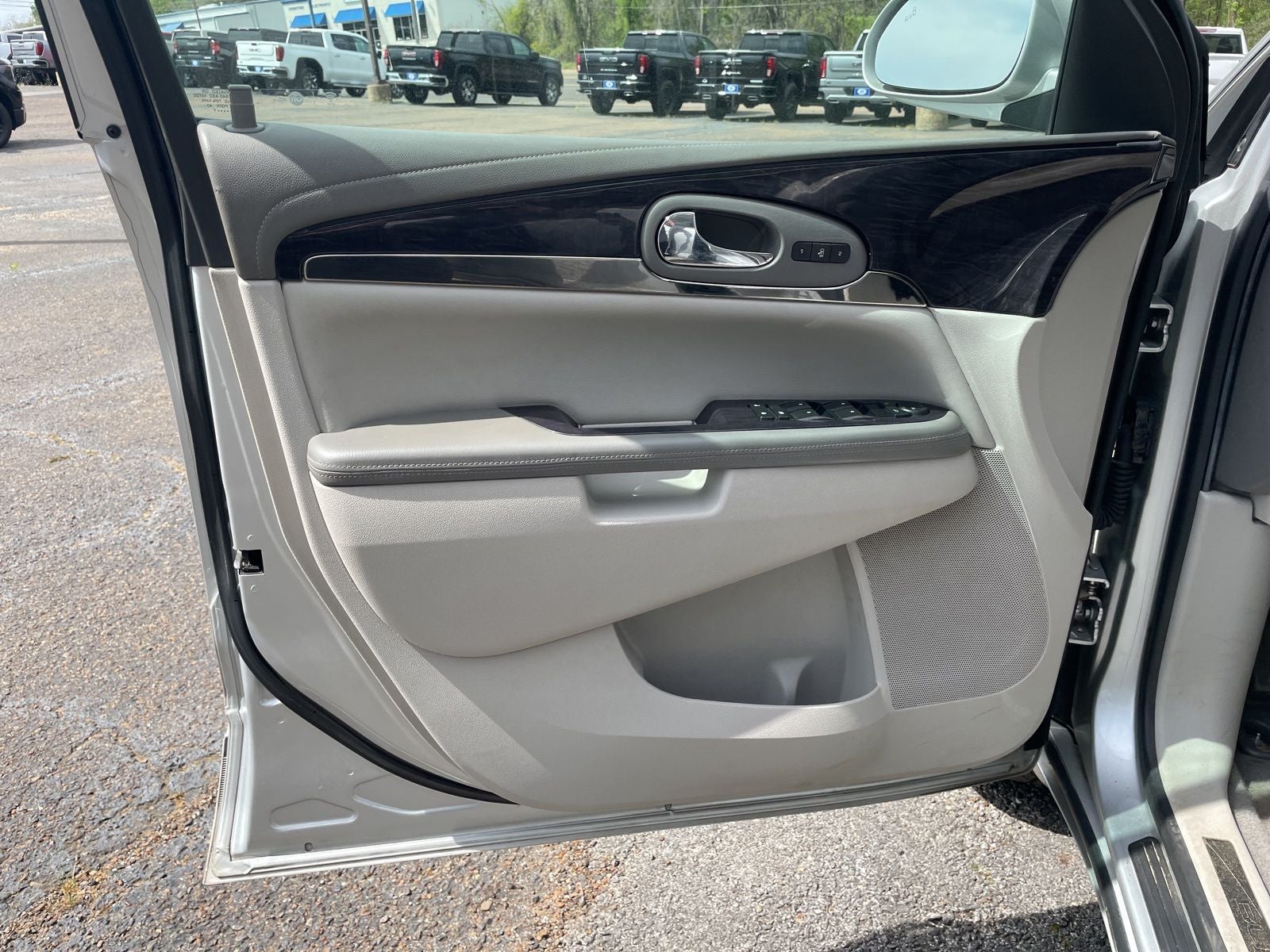 2017 Buick Enclave Leather Group