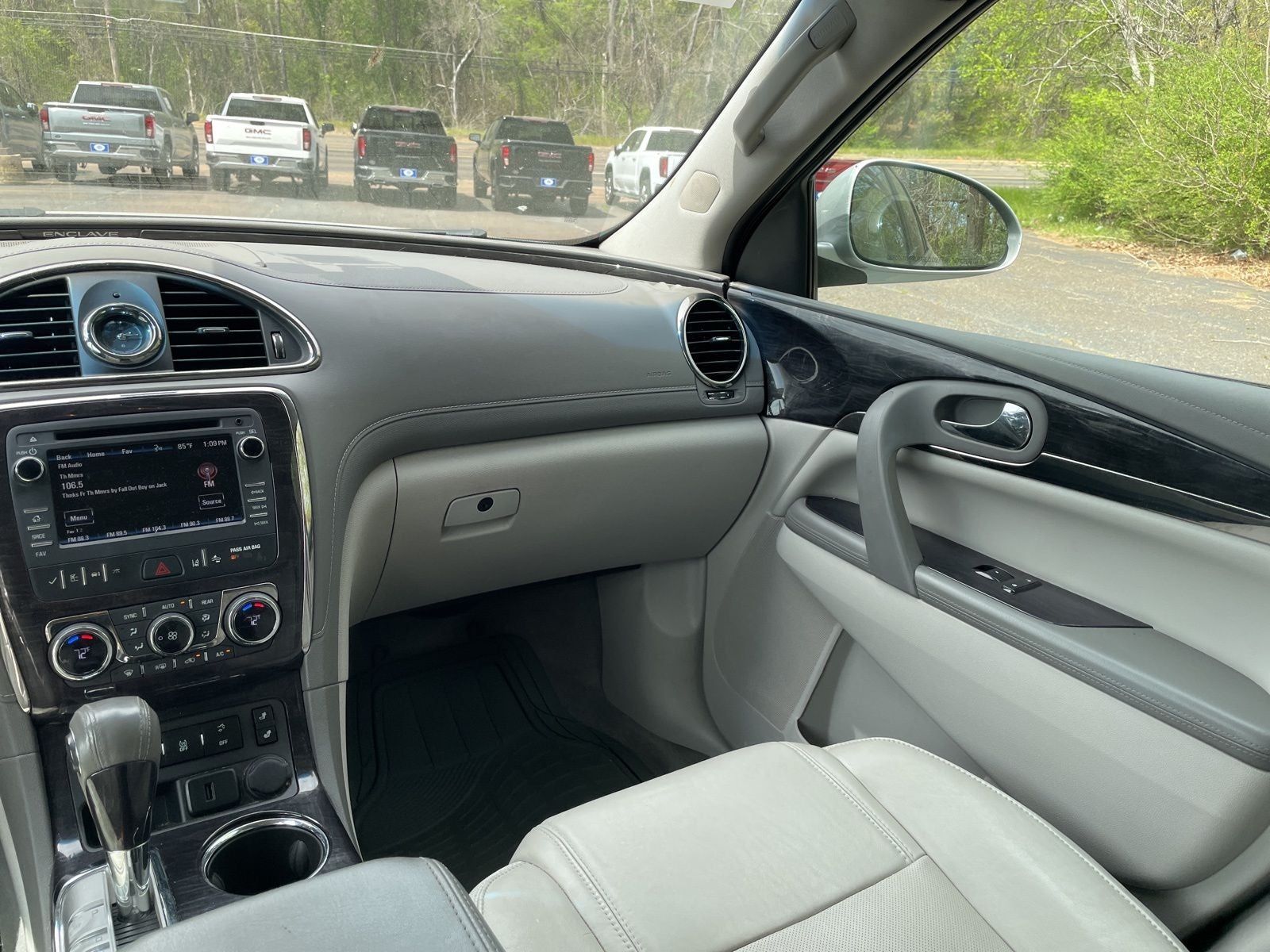 2017 Buick Enclave Leather Group